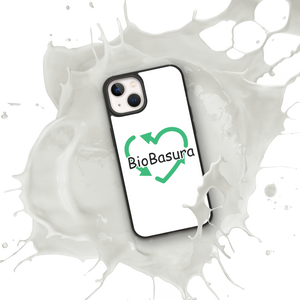 Bescherm je telefoon en het milieu in één keer - deze BioBasura telefoonhoes met onze unieke recyce hart is milieuvriendelijk en 100% biologisch afbreekbaar. Bedek je telefoon met een unieke hoes om deze stijlvol te beschermen tegen stoten en krassen. 